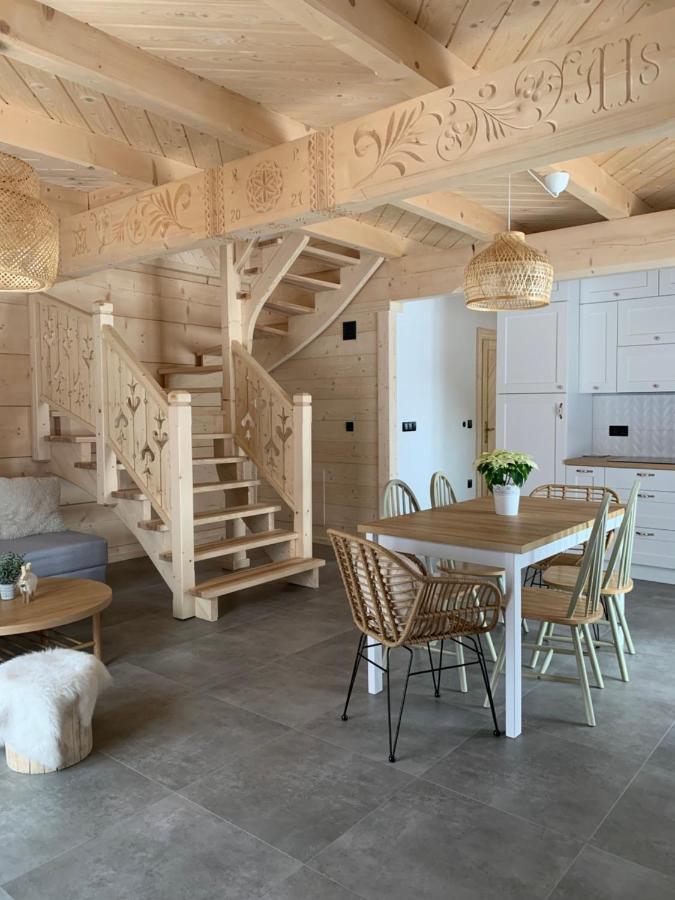 Uroczy Drewniany Domek - Domki Pod Brzegiem Zakopane Esterno foto